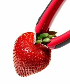 Oxo Good Grips Strawberry Huller Cookware 10 Oxo Good Grips Strawberry Huller Cookware