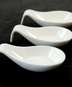 Kiji Stoneware & Ceramics White Drop Handle Canape Dish X 12